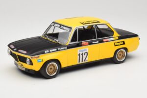 BMW 2002 E10 #112 GT Tuning K. Basche Winner International ADAC Airfield Race DTM 1972 Minichamps 1:18 155722712 Metaal