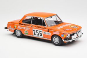 BMW 2002 Jagermeister #255 W. Stiller Rally Monte Carlo 1973 IXO 1:18 18RMC165 Metaal — afbeelding 4 van 6