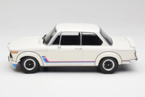 BMW 2002 Tii Turbo Alpine White Minichamps 1:18 155026200 Metaal — afbeelding 3 van 6