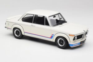 BMW 2002 Tii Turbo Alpine White Minichamps 1:18 155026200 Metaal — afbeelding 4 van 6