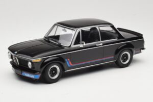 BMW 2002 Turbo Zwart Minichamps 1:18 155026204 Metaal