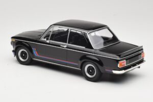 BMW 2002 Turbo Zwart Minichamps 1:18 155026204 Metaal — afbeelding 5 van 6