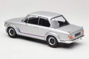 BMW 2002 Turbo E10 Zilver Minichamps 1:18 155026201 Metaal — afbeelding 5 van 6
