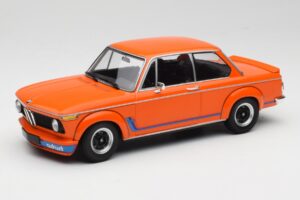 BMW 2002 Turbo Oranje Minichamps 1:18 155026202 Metaal