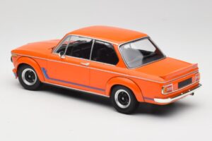 BMW 2002 Turbo Oranje Minichamps 1:18 155026202 Metaal — afbeelding 5 van 6