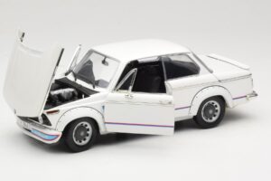 BMW 2002 Turbo E10 Wit Anson 1:18 30393 Metaal — afbeelding 2 van 8
