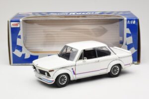 BMW 2002 Turbo E10 Wit Anson 1:18 30393 Metaal — afbeelding 8 van 8