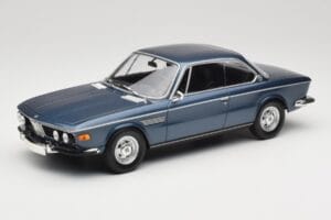 BMW 2800 CS E9 Blauw Metallic Minichamps 1:18 155028032 Metaal