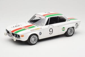 BMW 2800 CS E9 #9 Castrol BMW T. Moorkens / E. Haxhe 24 Hours of Spa 1971 Minichamps 1:18 155712709 Metaal