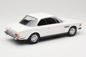 BMW 2800 CS E9 Wit Minichamps 1:18 155028030 Metaal — afbeelding 2 van 6