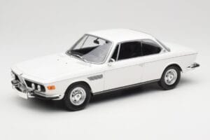 BMW 2800 CS E9 Wit Minichamps 1:18 155028030 Metaal