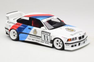 BMW 3 E36 Khyzyl Saleem Warsteiner Otto 1:18 OT1176 Hars — afbeelding 4 van 6