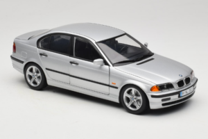 BMW 3 Series E46 Zilver UT Models 1:18 80439421535 Metaal — afbeelding 6 van 8