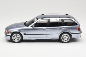 BMW 3 Series E36 Touring Blue Metallic MCG 1:18 MCG18365 Metaal — afbeelding 3 van 6
