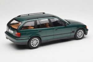 BMW 3 Series E36 Touring Green Metallic MCG 1:18 MCG18366 Metaal — afbeelding 2 van 6