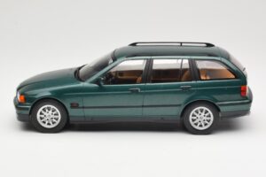 BMW 3 Series E36 Touring Green Metallic MCG 1:18 MCG18366 Metaal — afbeelding 3 van 6
