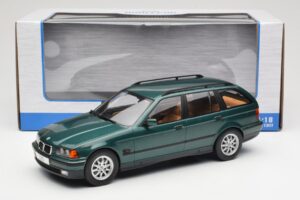 BMW 3 Series E36 Touring Green Metallic MCG 1:18 MCG18366 Metaal — afbeelding 6 van 6