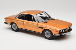 BMW 3.0 CSi E9 Gold Metallic Minichamps 1:18 180029027 Metaal — afbeelding 6 van 8