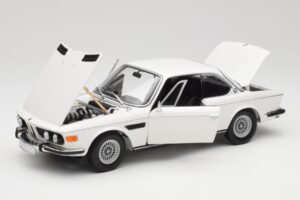 BMW 3.0 CSi E9 Wit Minichamps 1:18 180029026 Metaal — afbeelding 2 van 8