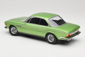BMW 3.0 CSi E9 Green Metallic Minichamps 1:18 155028034 Metaal — afbeelding 5 van 6