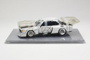 BMW 3.0 CSL Art Car Frank Stella Minichamps 1:18 80430150928 Metaal