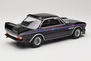 BMW 3.0 CSL E9 Zwart Minichamps 1:18 155028134 Metaal — afbeelding 2 van 6