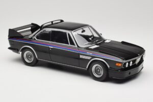 BMW 3.0 CSL E9 Zwart Minichamps 1:18 155028134 Metaal — afbeelding 4 van 6