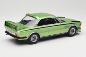 BMW 3.0 CSL E9 Green Metallic Minichamps 1:18 155028132 Metaal — afbeelding 2 van 6