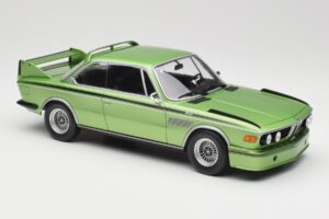 BMW 3.0 CSL E9 Green Metallic Minichamps 1:18 155028132 Metaal — afbeelding 4 van 6