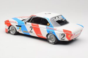 BMW 3.0 CSL E9 #2 Luigi Racing A. de Fierlant / P. Xhenceval Winners 24 Hours of Spa 1975 Minichamps 1:18 155752602 Metaal — afbeelding 5 van 6