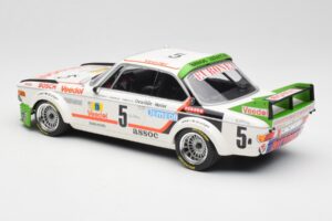 BMW 3.0 CSL E9 #5 Assoc Interim J-C. Chavan / A. Detrin Winners 24 Hours of Spa 1976 Minichamps 1:18 155762505 Metaal — afbeelding 5 van 6
