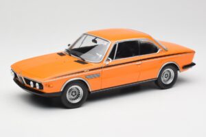 BMW 3.0 CSL E9 Oranje Minichamps 1:18 155028131 Metaal