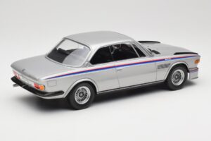 BMW 3.0 CSL E9 Polaris Silver Minichamps 1:18 155028135 Metaal — afbeelding 2 van 6