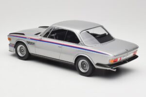 BMW 3.0 CSL E9 Polaris Silver Minichamps 1:18 155028135 Metaal — afbeelding 5 van 6