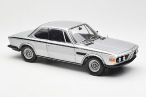 BMW 3.0 CSL E9 Zilver Minichamps 1:18 180029020 Metaal — afbeelding 6 van 8