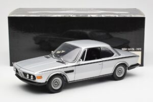 BMW 3.0 CSL E9 Zilver Minichamps 1:18 180029020 Metaal — afbeelding 8 van 8