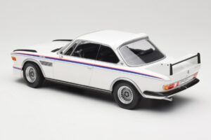 BMW 3.0 CSL E9 Wit Minichamps 1:18 155028136 Metaal — afbeelding 5 van 6