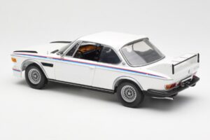 BMW 3.0 CSL E9 Met Spoilerset Wit Minichamps 1:18 180029021 Metaal — afbeelding 7 van 8