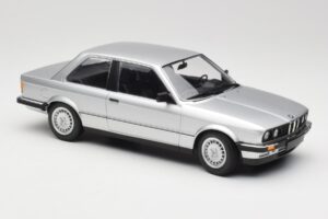 BMW 323i E21 Zilver Minichamps 1:18 155026001 Metaal — afbeelding 4 van 6