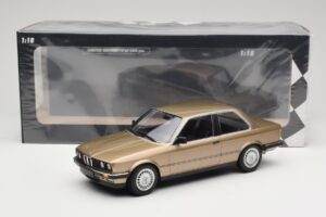 BMW 323i E30 Brown Metallic Minichamps 1:18 155026004 Metaal — afbeelding 6 van 6