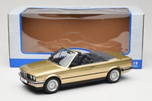 BMW 325i E30 Cabriolet Beige MCG 1:18 MCG18544 Metaal — afbeelding 6 van 6
