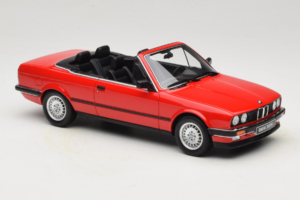 BMW 325i E30 Cabriolet Helder Rood Otto 1:18 OT1194 Hars — afbeelding 4 van 6