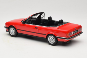 BMW 325i E30 Cabriolet Helder Rood Otto 1:18 OT1194 Hars — afbeelding 5 van 6
