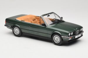 BMW 325i E30 Cabriolet Groen MCG 1:18 MCG18545 Metaal — afbeelding 4 van 6