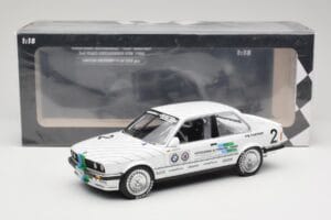 BMW 325i E30 #2 O. Manthey Vogelsang Automobile 3rd Place Eifel Race DTM 1986 Minichamps 1:18 155862602 Metaal — afbeelding 6 van 6
