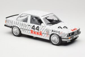 BMW 325i E30 #44 A. Vogt / K. Oestreich Class Winners EG Trophy ETCC Zolder 1986 Minichamps 1:18 155862644 Metaal — afbeelding 4 van 6