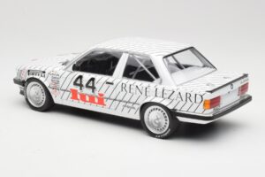 BMW 325i E30 #44 A. Vogt / K. Oestreich Class Winners EG Trophy ETCC Zolder 1986 Minichamps 1:18 155862644 Metaal — afbeelding 5 van 6