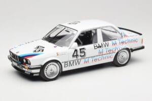BMW 325i E30 #45 C. Danner / E. Rensing Linder Rennsport ETCC 1986 Minichamps 1:18 155862645 Metaal