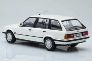 BMW 325i E30 Touring Wit Gelimiteerde Editie Norev 1:18 183217 Metaal — afbeelding 5 van 6