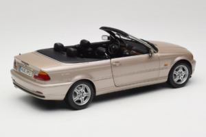 BMW 328i E46 Cabriolet Sand Beige Metallic Kyosho 1:18 80430009756 Metaal — afbeelding 4 van 9